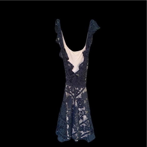 NWT For Love and Lemons Gianna Lace Apron Dress - Picture 6 of 6